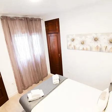 Appartamento Letmalaga Cobblestone St. Esterno foto